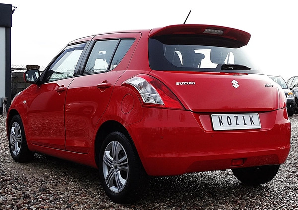 Suzuki Swift cena 35900 przebieg: 126517, rok produkcji 2016 z Koło małe 704